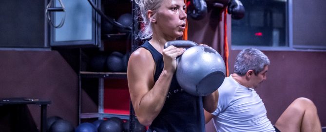тренирай с пудовки в wow gym