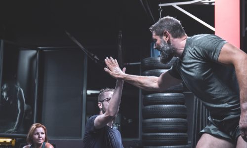 Костадин Михайлов подкрепя трениращи атлети